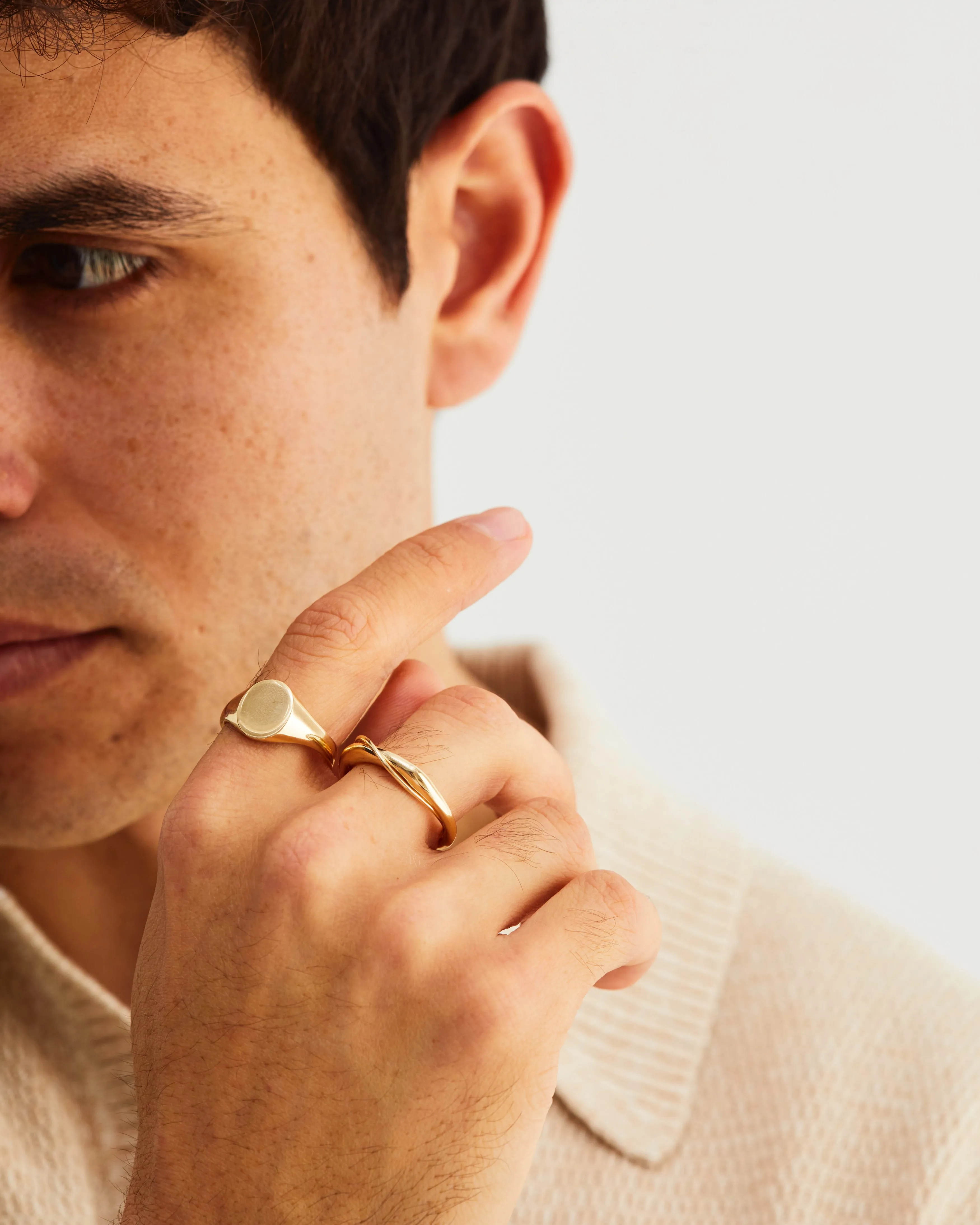 Arden Signet Ring