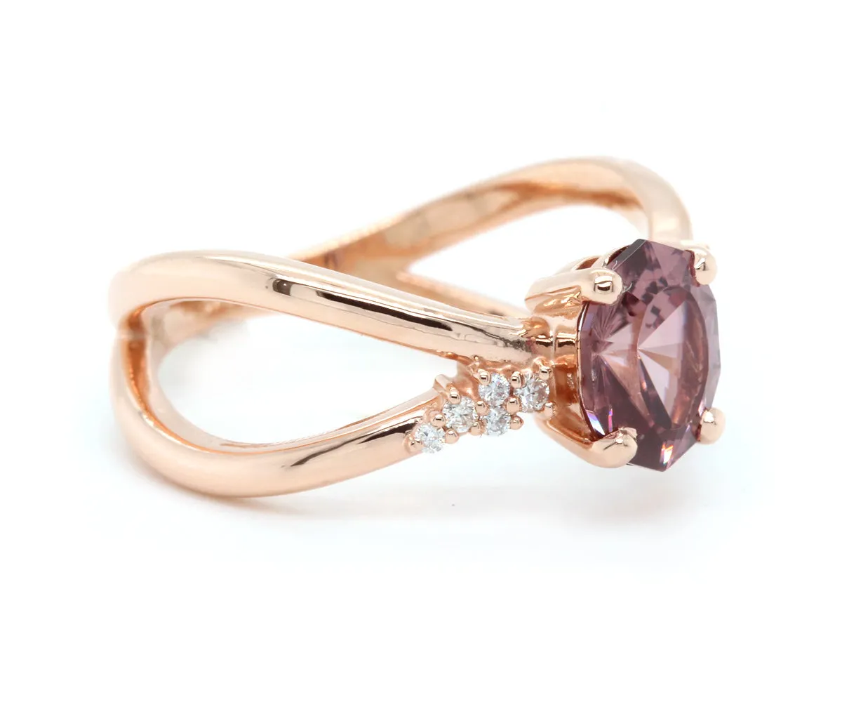 Criss Cross Rose Zircon Diamond Gold Ring