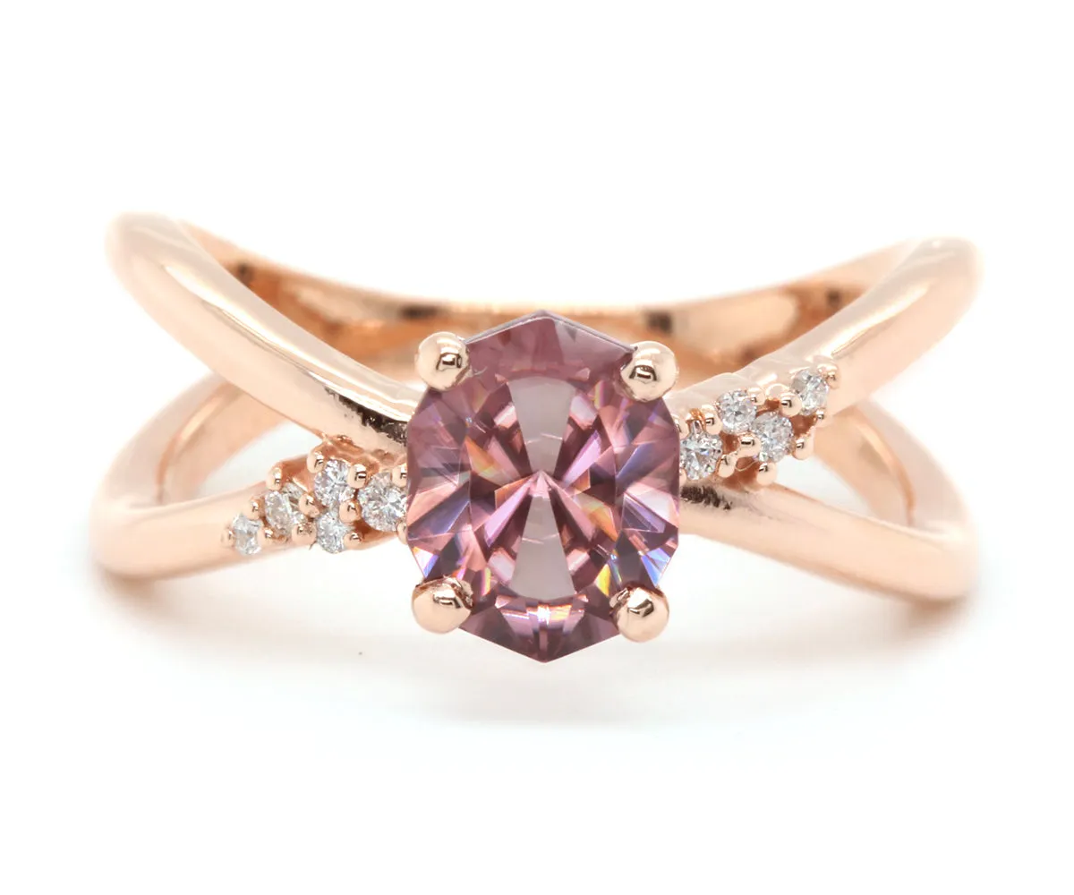 Criss Cross Rose Zircon Diamond Gold Ring