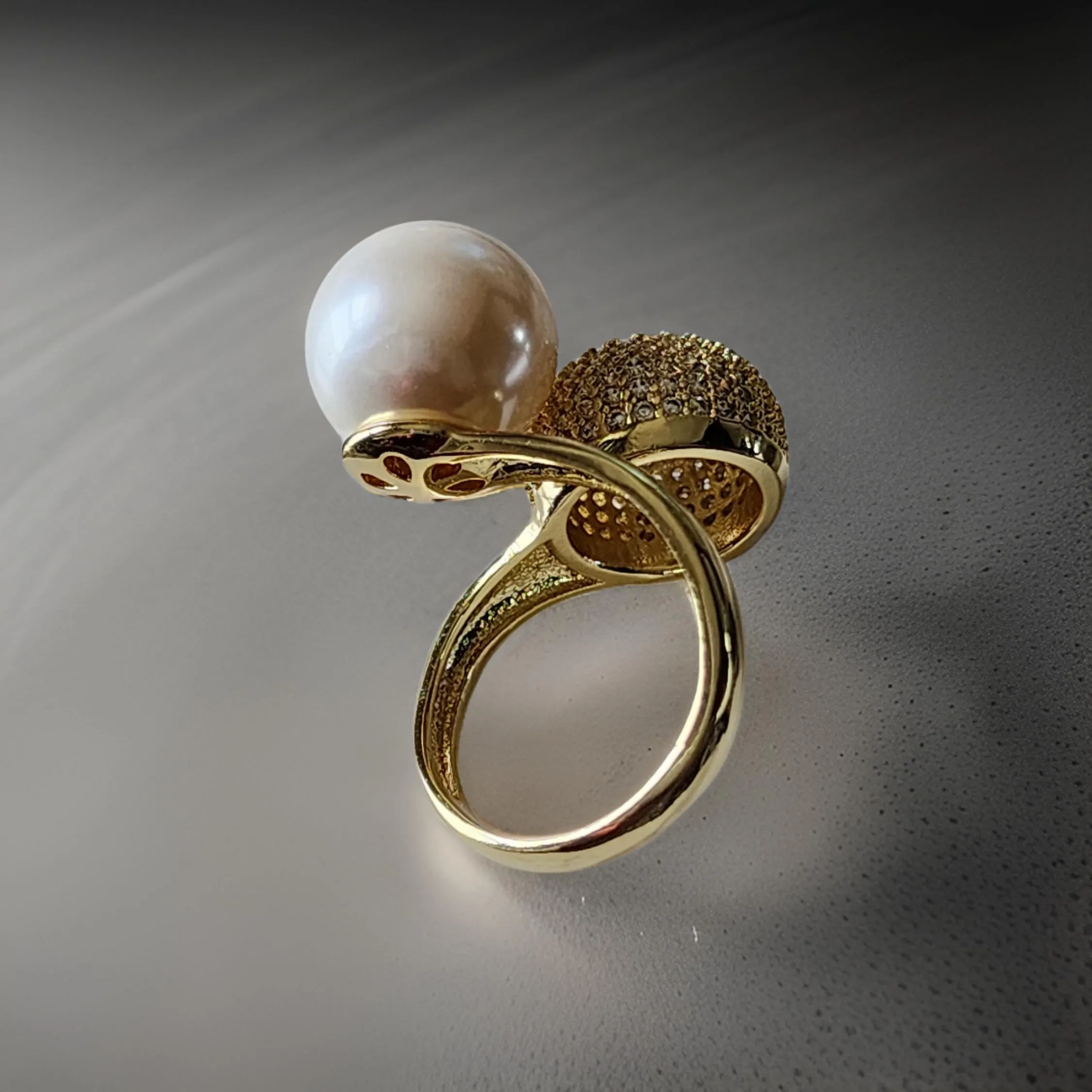 Noble Grace Ring