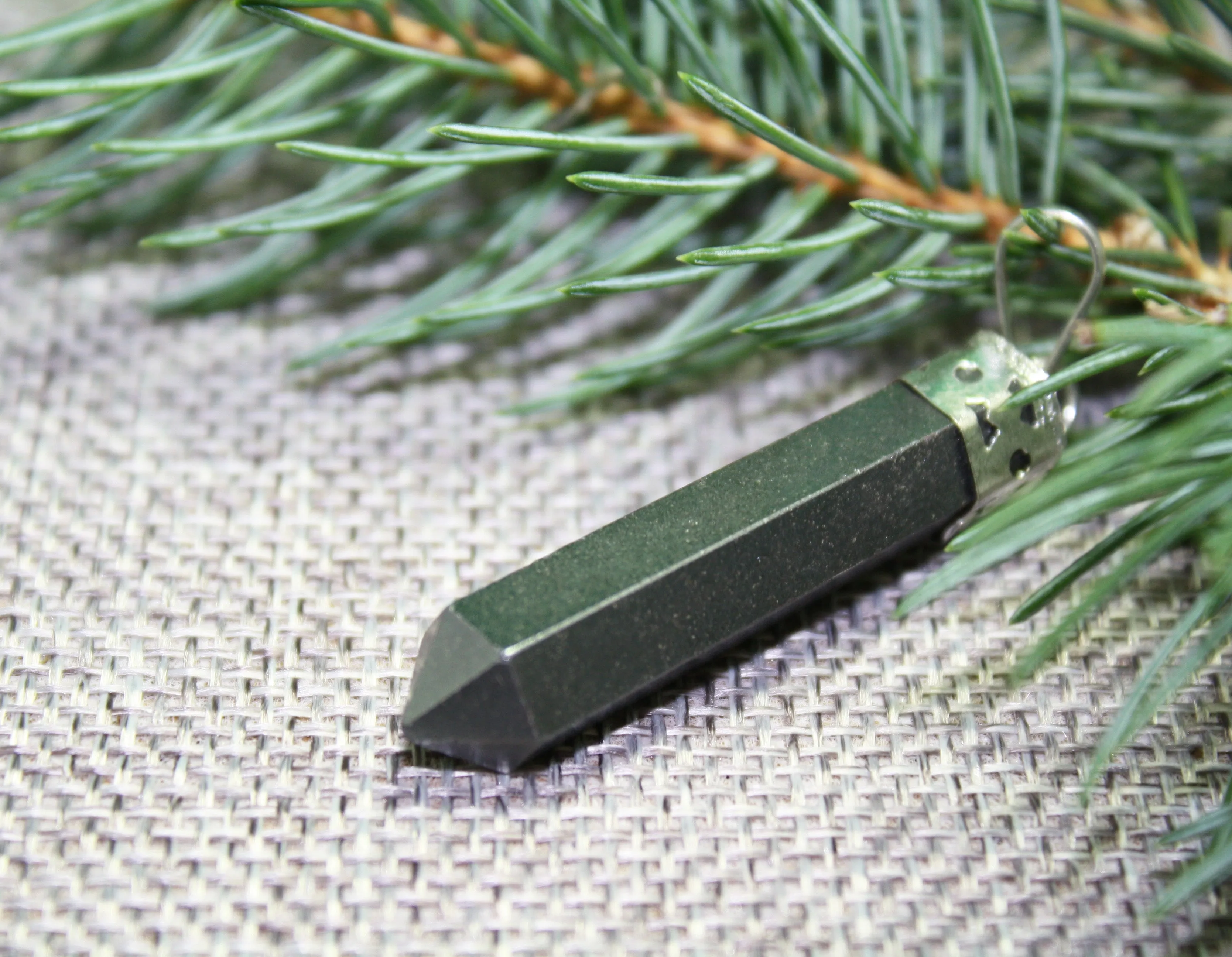 Pendant Hematite