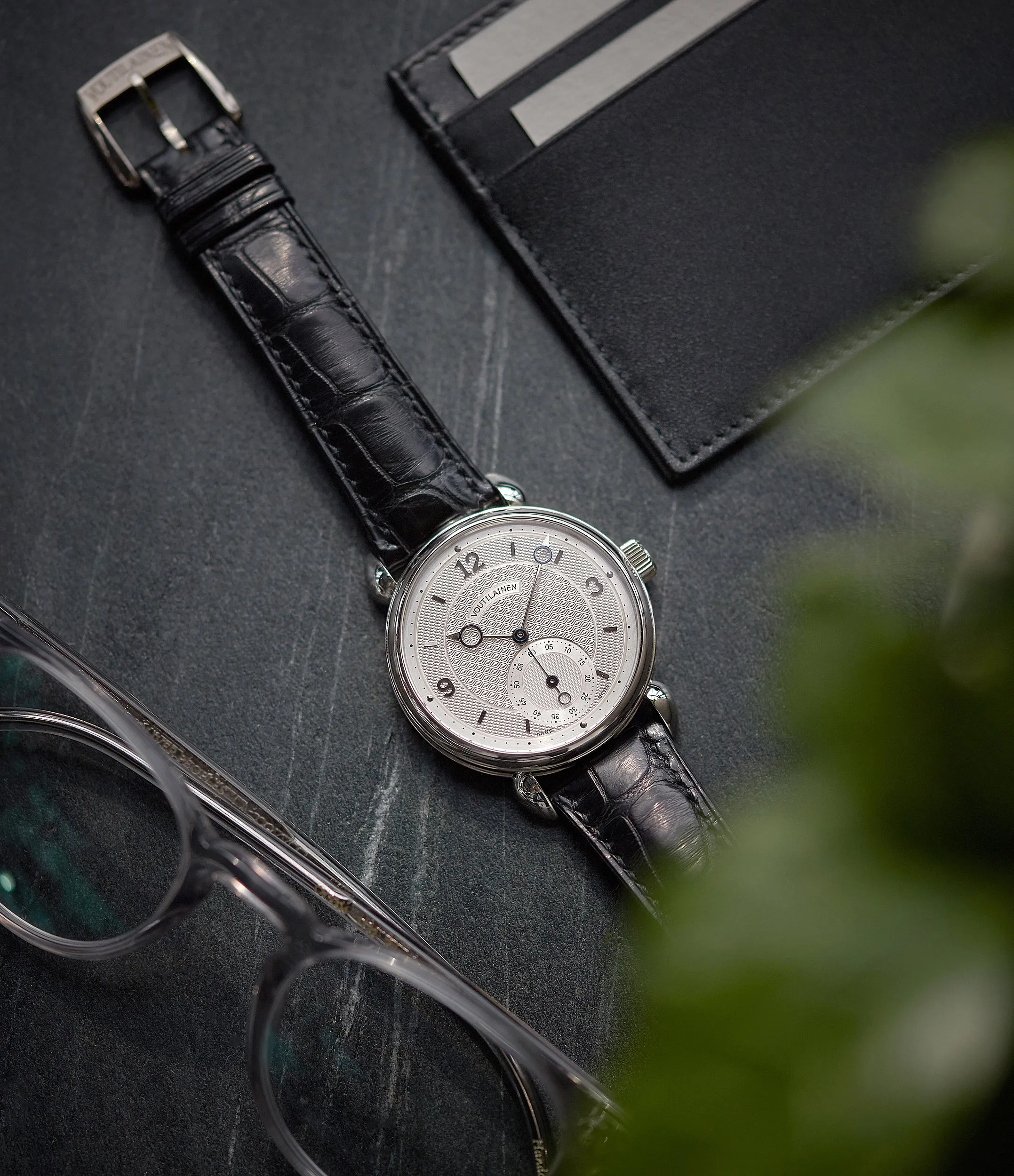 Vingt-8 | Platinum