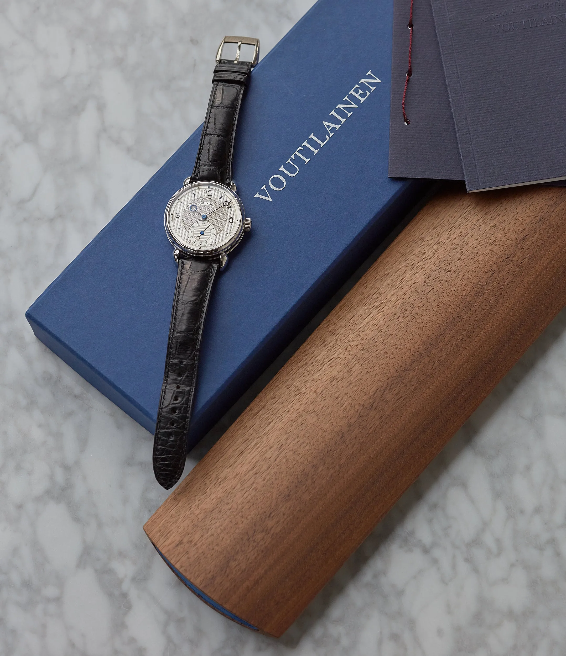 Vingt-8 | Platinum