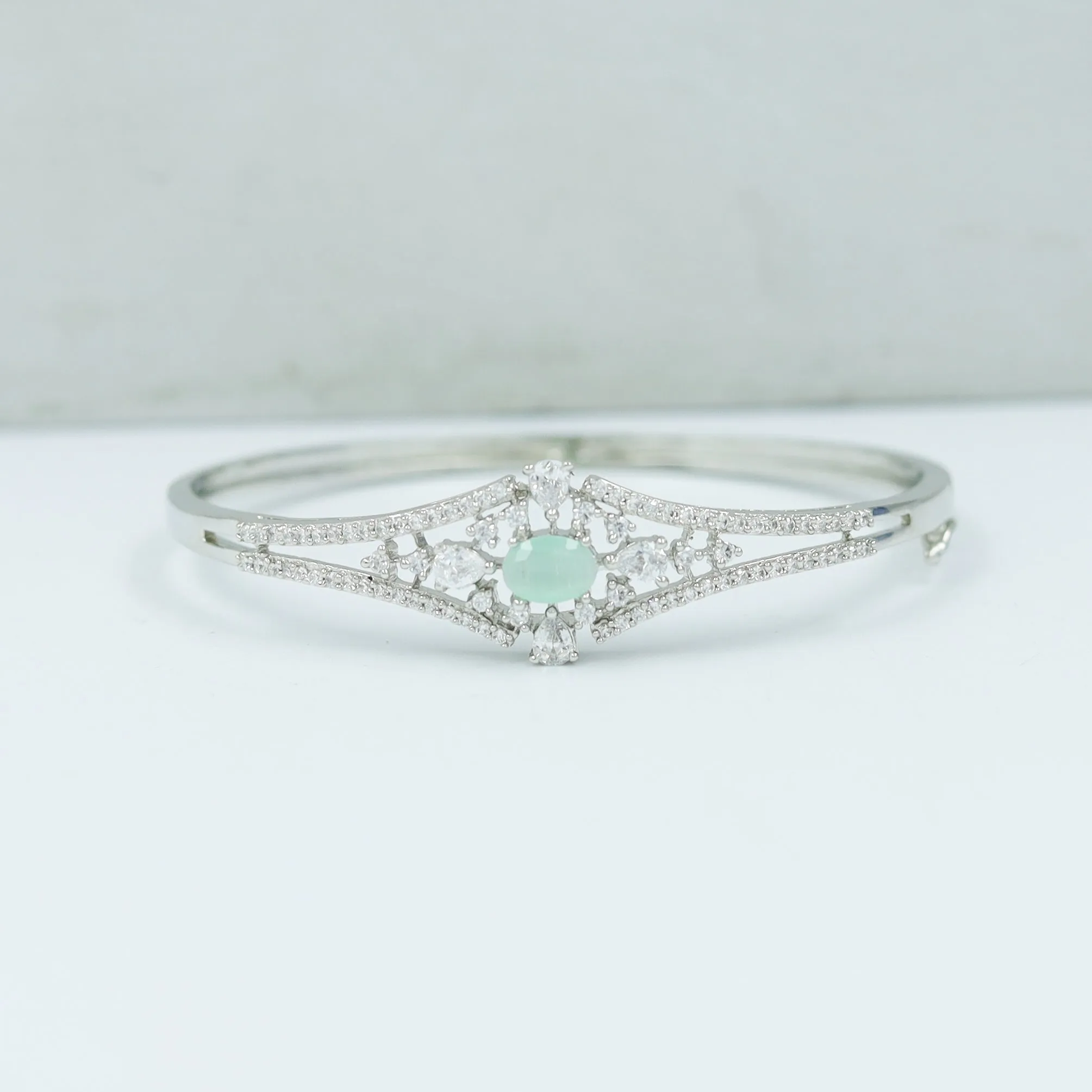 Zircon/AD Bracelet 11692-11